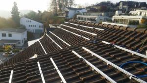 Horizontale Unterkonstruktion für Solarzellen